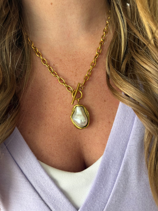 Cleo Pearl Statement Necklace